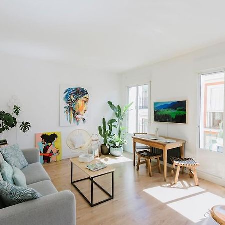 El Botones Nuevo Y Luminoso Apto De Diseno En Lavapies Apartment Madrid Luaran gambar